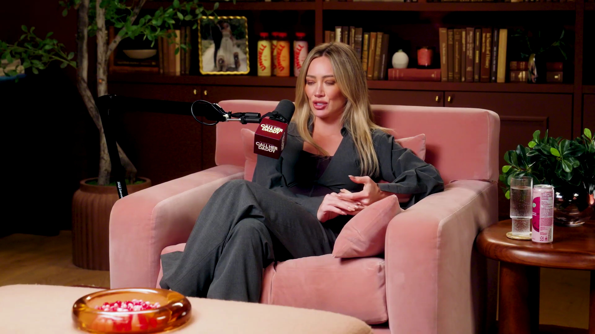 DailyDuff-dot-NL-2026CallHerDaddyPodcast3792.jpg DailyDuff-dot-NL-2026CallHerDaddyPodcast3792.jpg