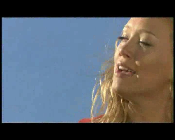 Dailyduff_dot_nl--AnywhereButHere00004.jpg Dailyduff_dot_nl--AnywhereButHere00004.jpg