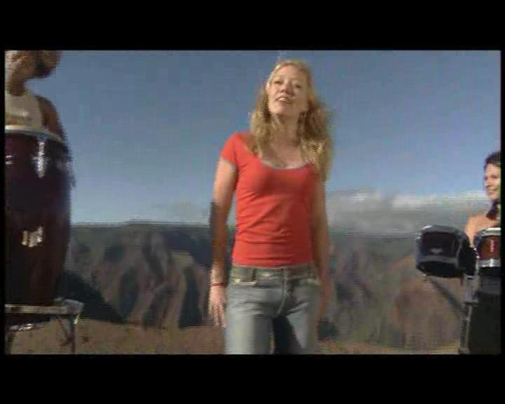 Dailyduff_dot_nl--AnywhereButHere00060.jpg Dailyduff_dot_nl--AnywhereButHere00060.jpg