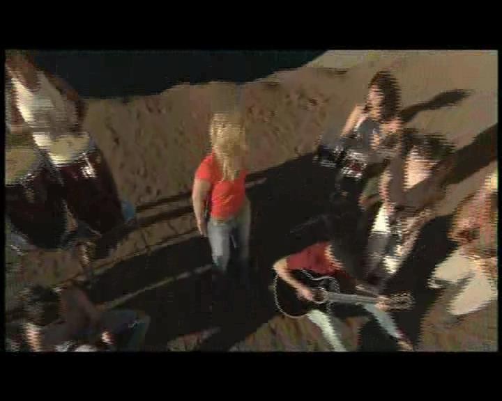 Dailyduff_dot_nl--AnywhereButHere00063.jpg Dailyduff_dot_nl--AnywhereButHere00063.jpg