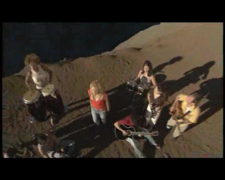 Dailyduff_dot_nl--AnywhereButHere00064.jpg Dailyduff_dot_nl--AnywhereButHere00064.jpg