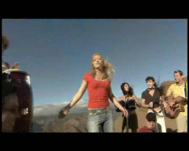 Dailyduff_dot_nl--AnywhereButHere00070.jpg Dailyduff_dot_nl--AnywhereButHere00070.jpg