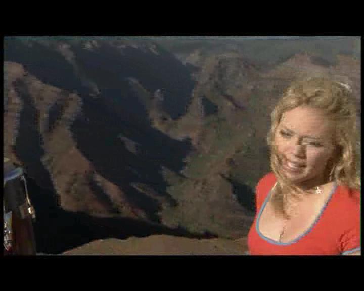 Dailyduff_dot_nl--AnywhereButHere00097.jpg Dailyduff_dot_nl--AnywhereButHere00097.jpg