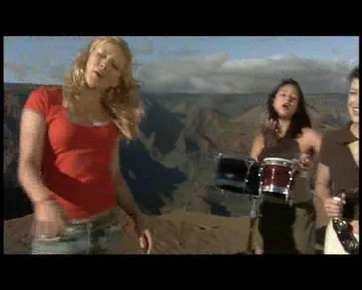 Dailyduff_dot_nl--AnywhereButHere00099.jpg Dailyduff_dot_nl--AnywhereButHere00099.jpg