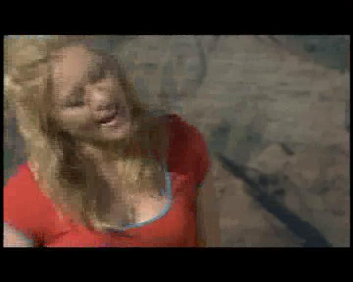 Dailyduff_dot_nl--AnywhereButHere00130.jpg Dailyduff_dot_nl--AnywhereButHere00130.jpg