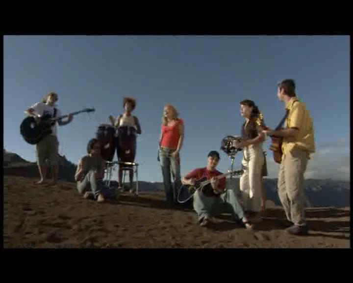 Dailyduff_dot_nl--AnywhereButHere00156.jpg Dailyduff_dot_nl--AnywhereButHere00156.jpg