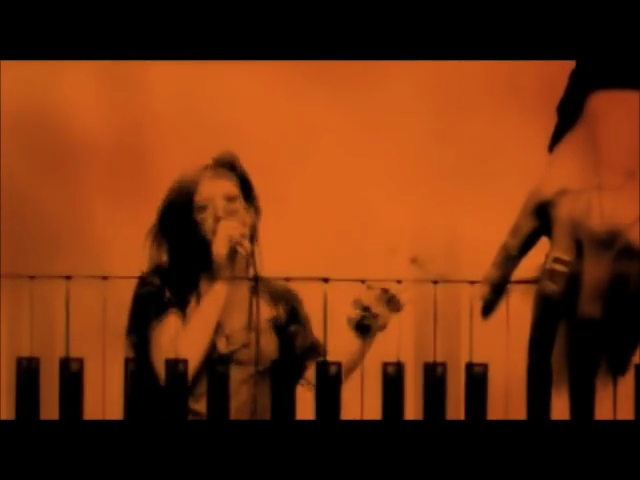 DailyDuff-dot-nl-BeatOfMyHeart0116.jpg DailyDuff-dot-nl-BeatOfMyHeart0116.jpg