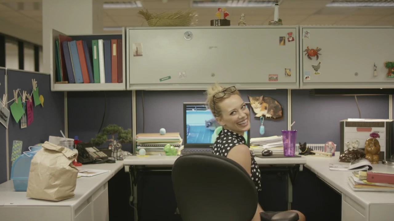 DailyDuff-dot-nl-ChasingTheSunBloopers0348.jpg DailyDuff-dot-nl-ChasingTheSunBloopers0348.jpg