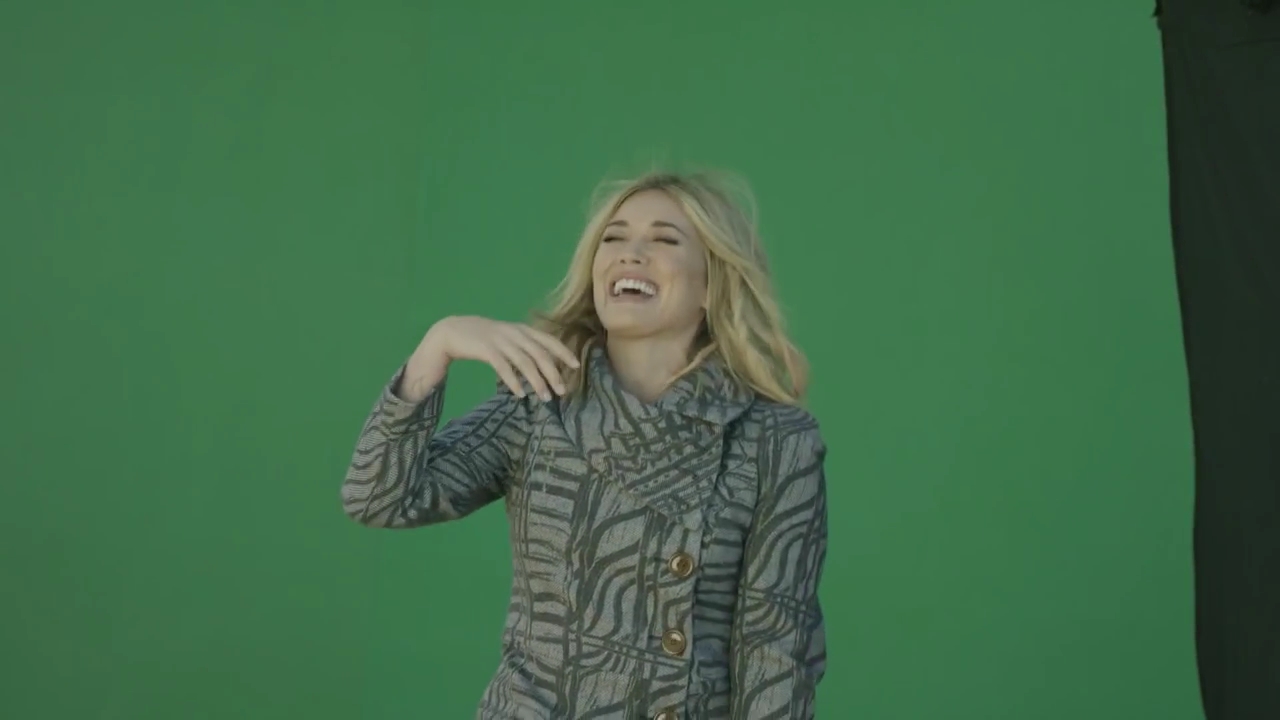 DailyDuff-dot-nl-ChasingTheSunBloopers0397.jpg DailyDuff-dot-nl-ChasingTheSunBloopers0397.jpg