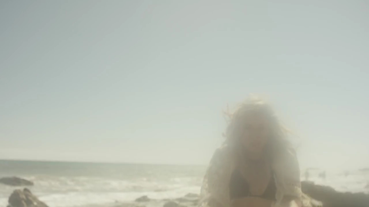 DailyDuff-dot-nl-ChasingTheSunBloopers0436.jpg DailyDuff-dot-nl-ChasingTheSunBloopers0436.jpg