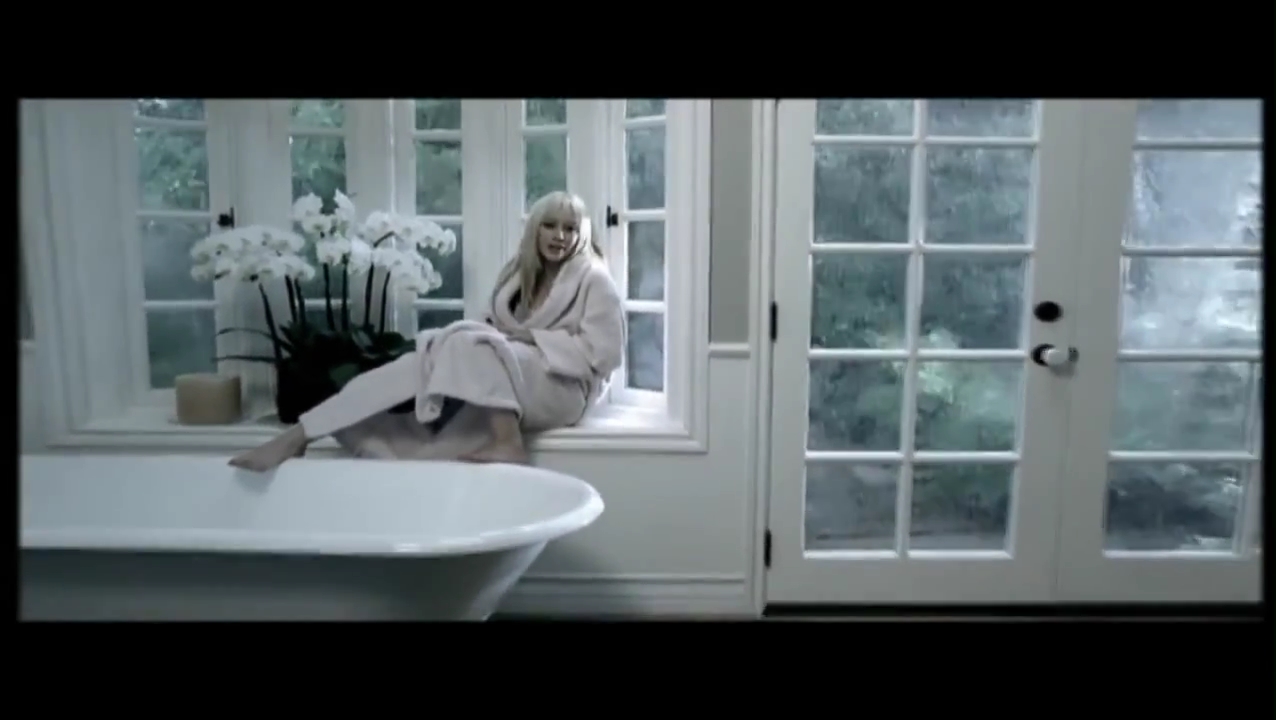 DailyDuff-dot-nl-ComeClean0047.jpg DailyDuff-dot-nl-ComeClean0047.jpg