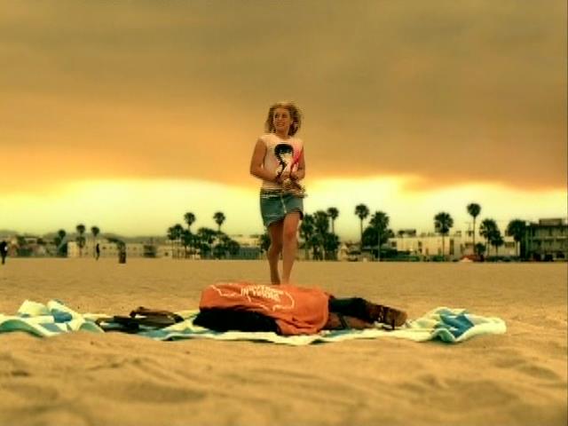 Dailyduff_dot_nl--SoYesterday00040.jpg Dailyduff_dot_nl--SoYesterday00040.jpg