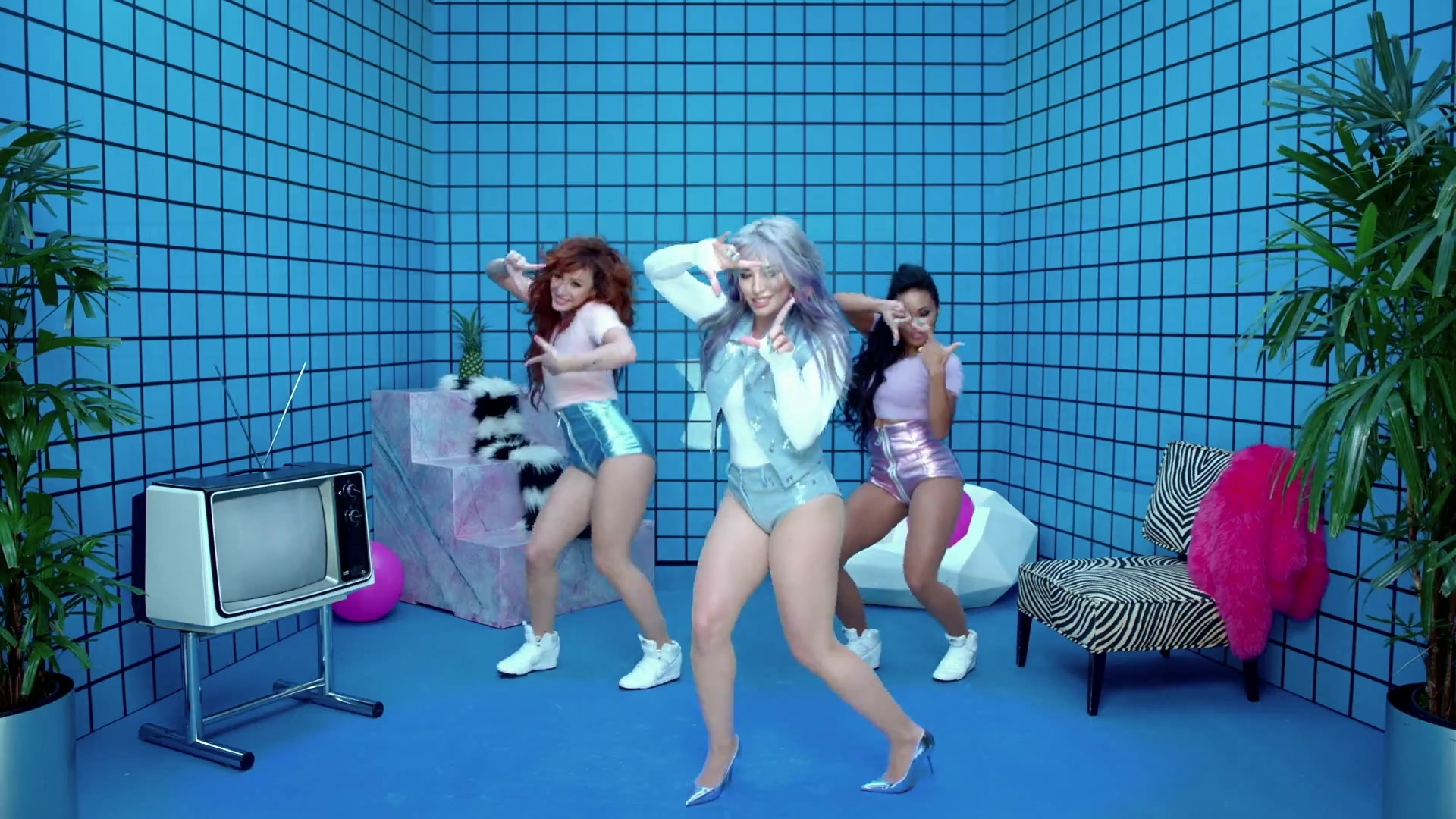 DailyDuff-dot-nl_Sparks0204.jpg DailyDuff-dot-nl_Sparks0204.jpg