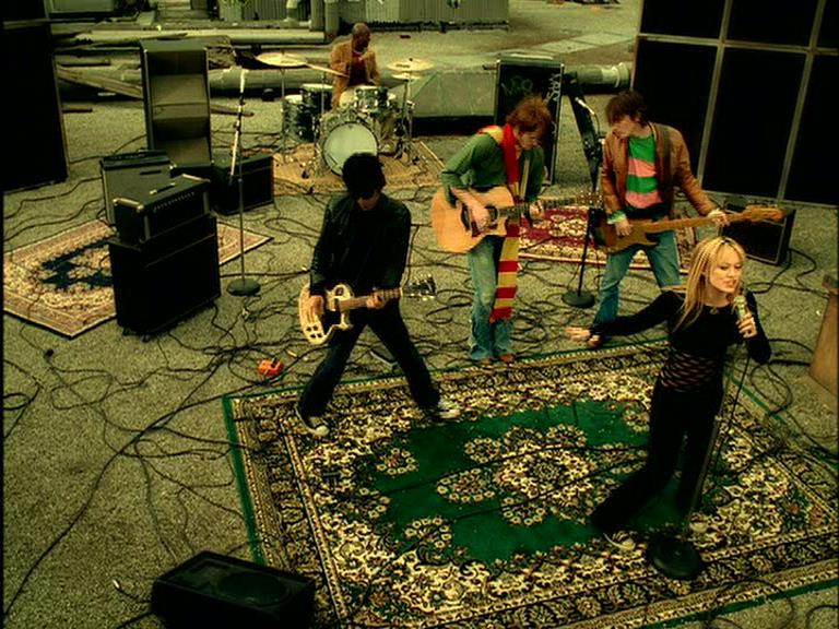 Dailyduff_dot_nl--WhyNot00012.jpg Dailyduff_dot_nl--WhyNot00012.jpg