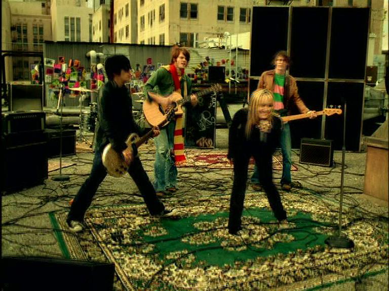 Dailyduff_dot_nl--WhyNot00107.jpg Dailyduff_dot_nl--WhyNot00107.jpg