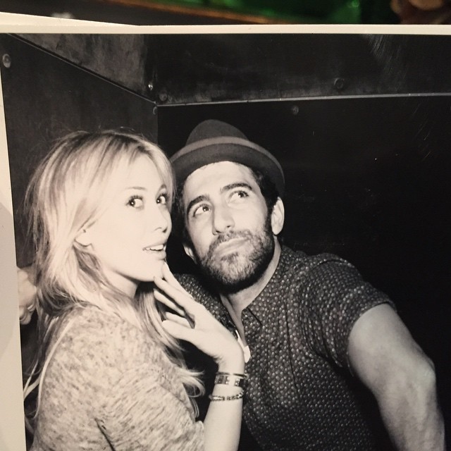 23 Januari: #tbt @marcusrfrancis and I pondering the deepest of thoughts in the #photobooth 
