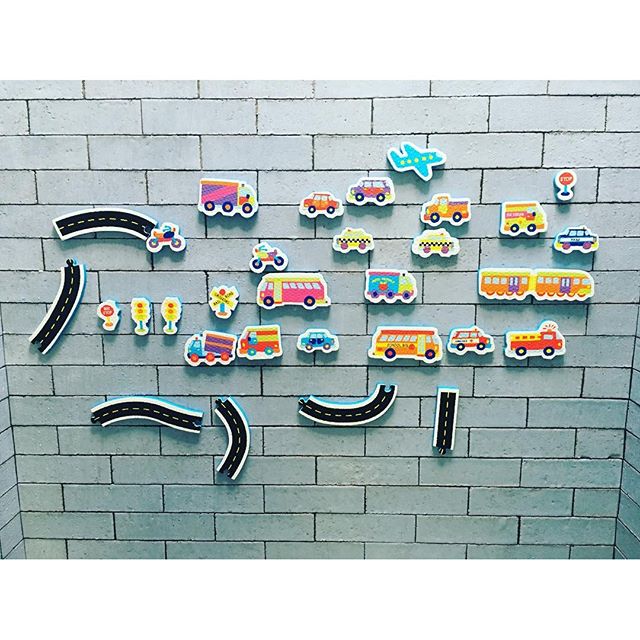 16 maart: "Where we're going, we don't neeeeed roads" - back to the future #Luca #shower #art
 16 maart: "Where we're going, we don't neeeeed roads" - back to the future #Luca #shower #art