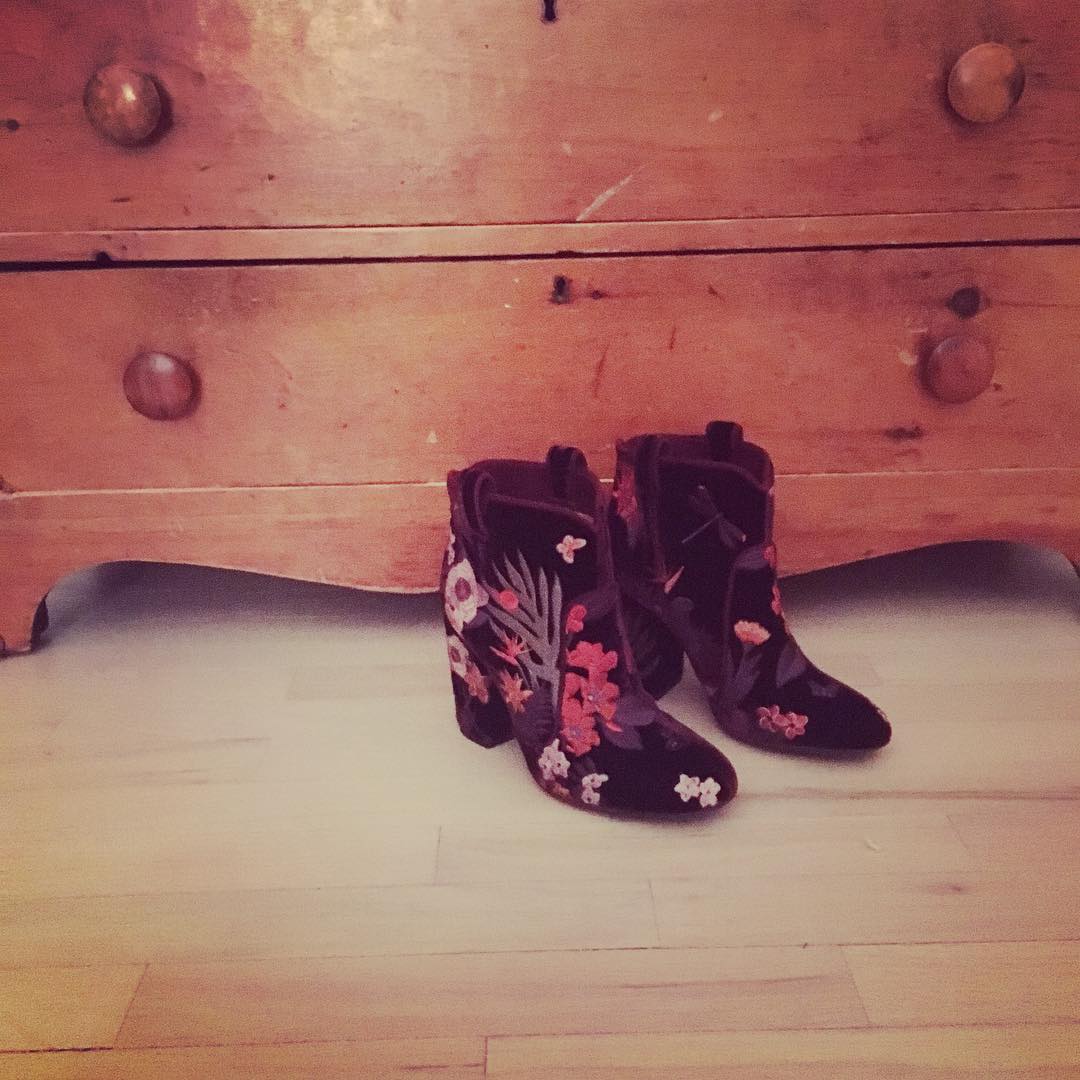 13 augustus: Boots.
 13 augustus: Boots.