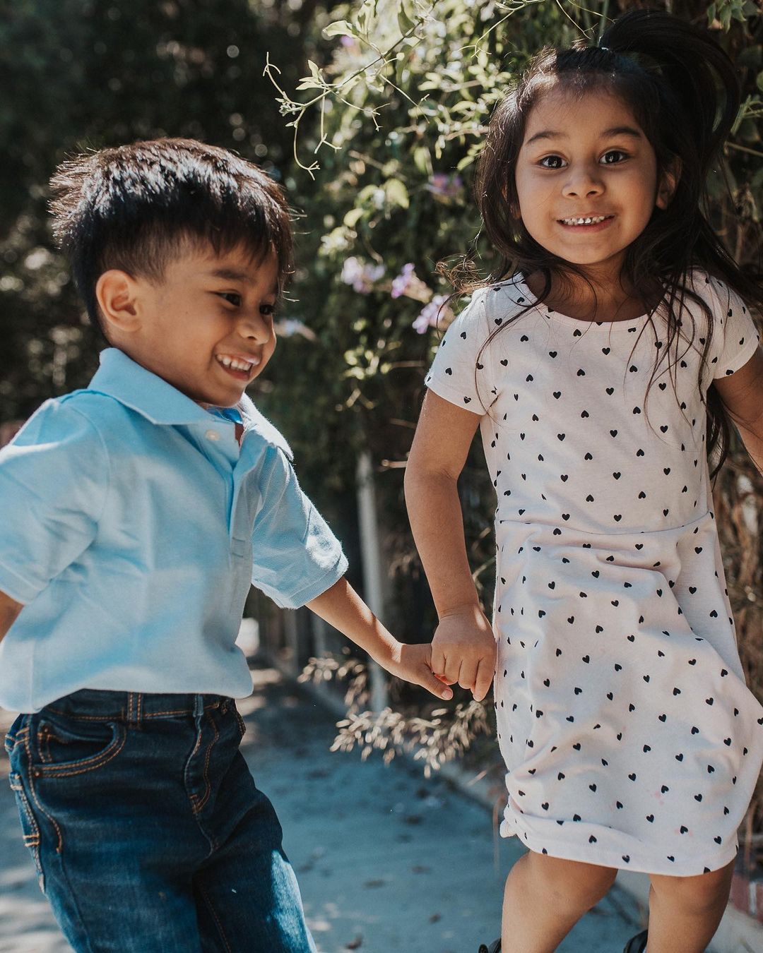 02 Augustus: So thrilled to share @childrensplace has committed to donate $1 MILLION worth of clothing, backpacks and so much more to the children that @baby2baby serves across the country! Thank you @childrensplace for helping to ensure students have the essentials they need to start the school year off right!!! 🎒👚👖✏️🖍📒✨
