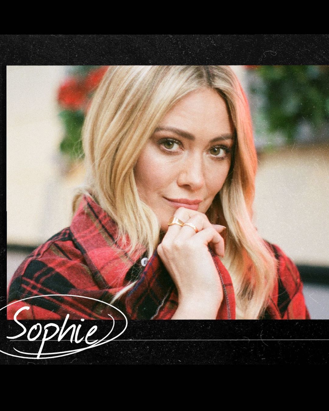 22 december: Meet Sophie! #HIMYF premieres on January 18, only on @hulu!

