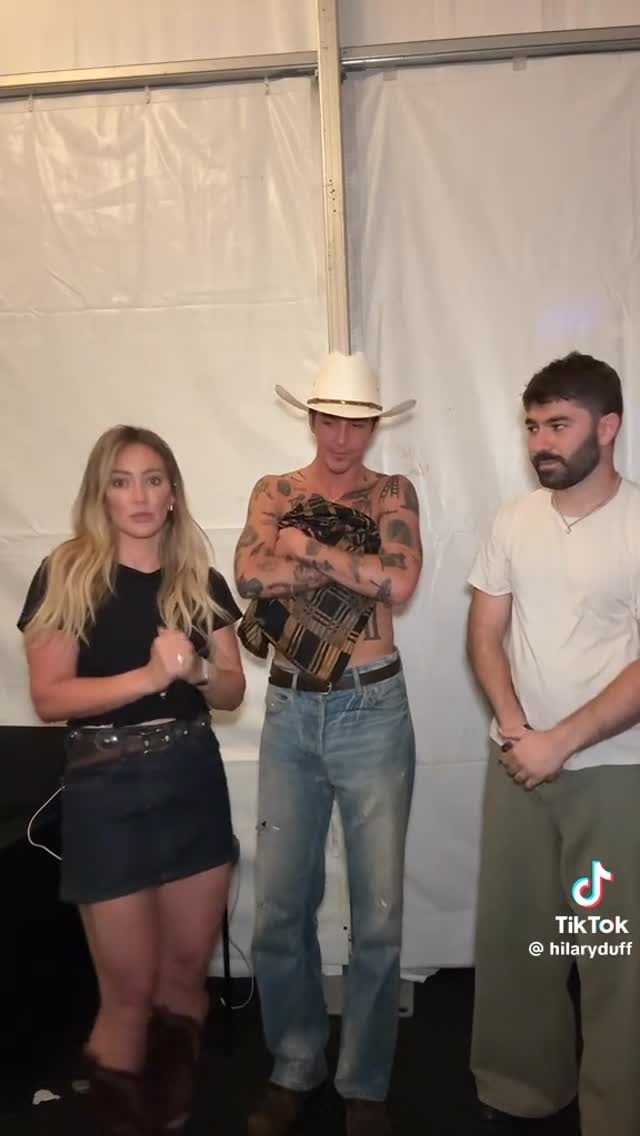 backstage003.jpg