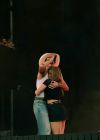 stage005.jpg