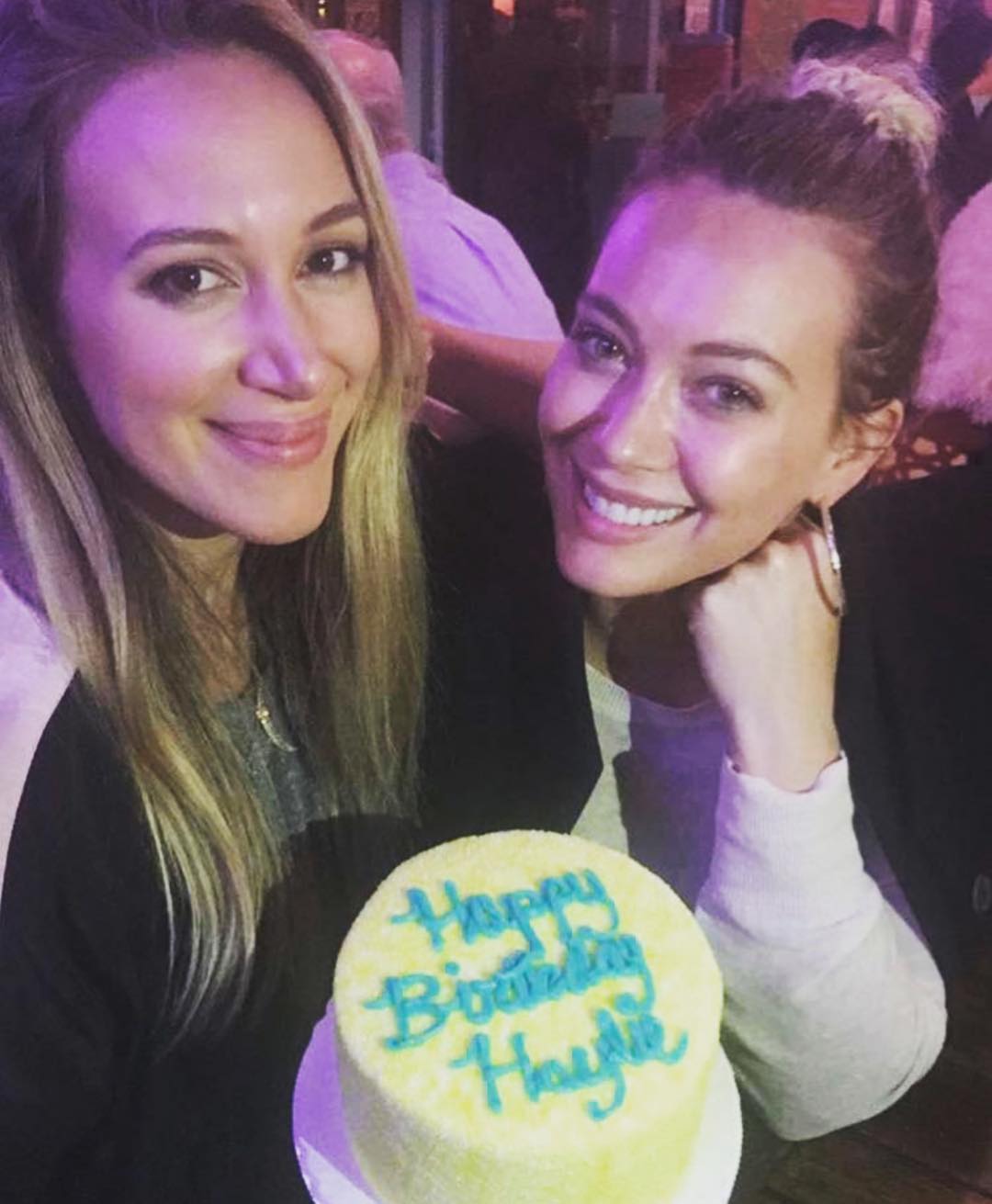 22 februari: Feeling so loved with all these birthday celebrations... Older, wiser & eatin' tons of cake this week! 💕🙋 🍰 Thank you @beverleymitchell for this one! 😍
 22 februari: Feeling so loved with all these birthday celebrations... Older, wiser & eatin' tons of cake this week! 💕🙋 🍰 Thank you @beverleymitchell for this one! 😍