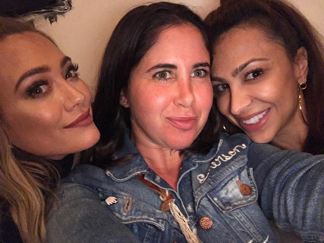 11 november: These three crazies stole my phone last night and took tons of photos of themselves!! They are soooo lucky I'm not posting the OTHER ones 😂
