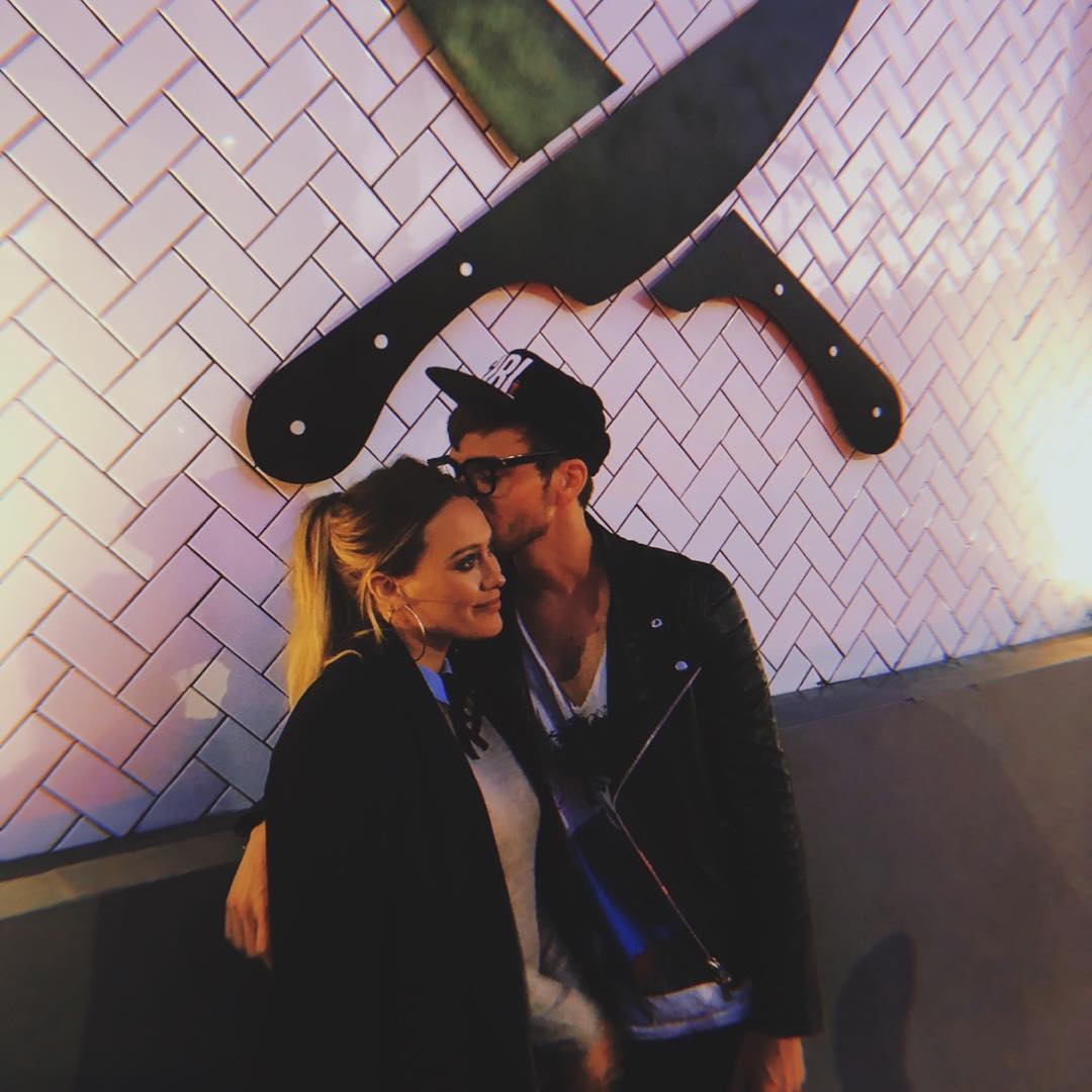 28 september 2018: It’s your birthday. I love you beyond 🍊 I can’t wait to be a papa to our little mini you. L and I decided you can be on the sweet team for the day. I’m in the kitchen making you #celery juice. This is not a paid post. Green car.
