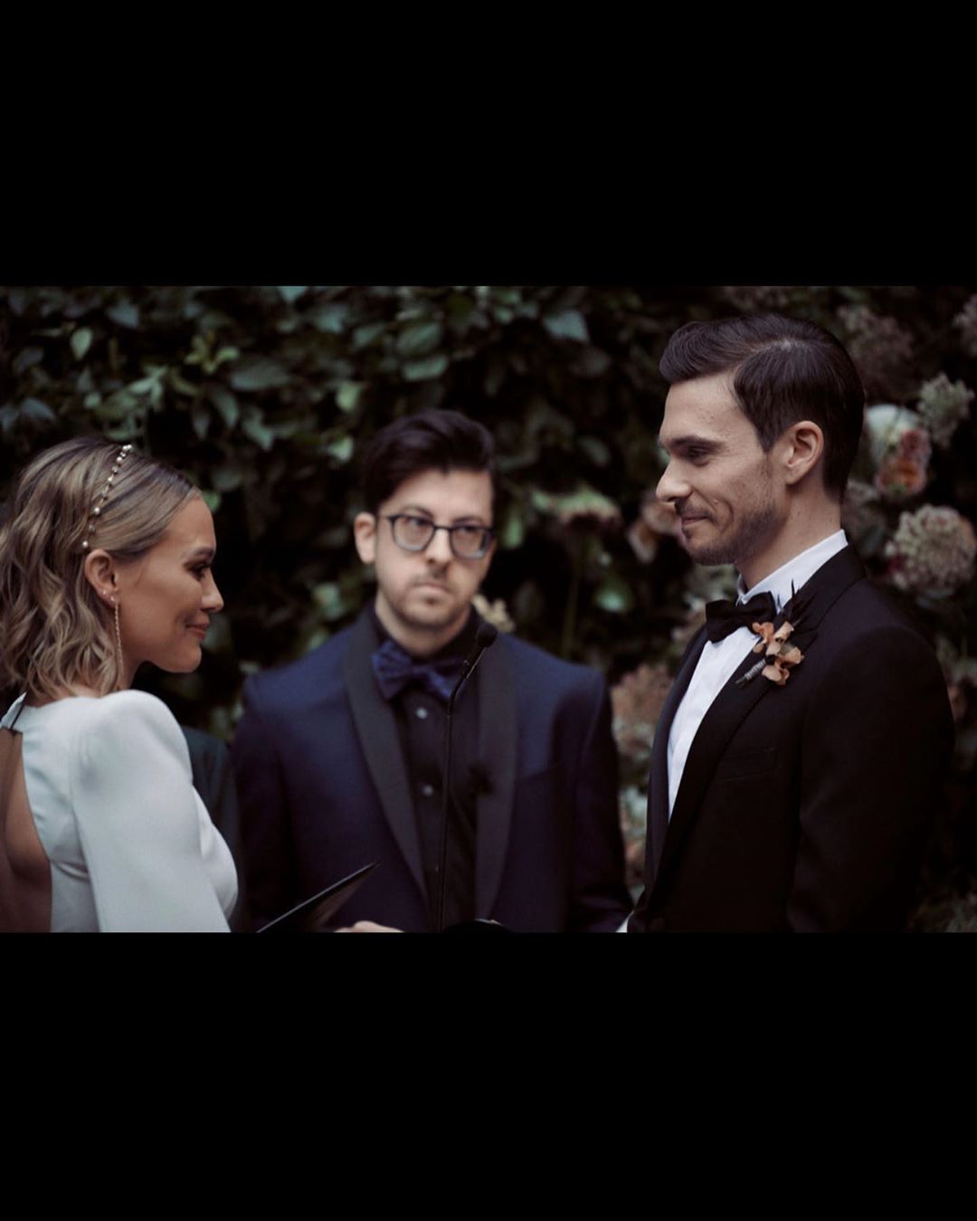 20 juni 2020: Happiest birthday to @mintzplasse ... It truly feels like yesterday we were avoiding talking to each other for months at @gasolinacafe due to our crippling social anxiety. In 5 years, we’ve packed in so much life - highlights and way lows that I couldn’t imagine experiencing without you. From making me part of your family , to literally expanding mine and marrying me to my wife, there’s so much I owe to you and your friendship that I’ll never be able to thank you enough for. They don’t make ‘em like you anymore Mintzy. Can’t wait to bowl with you in 2022 and see a concert in 2023. Here’s some pictures of us I love and a few I took off a fan site. Happy birthday ❤️
