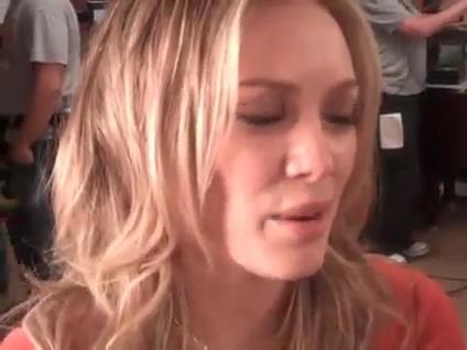 DailyDuff-dot-org_BeautyAndTheBriefcase_BTS00020.jpg DailyDuff-dot-org_BeautyAndTheBriefcase_BTS00020.jpg