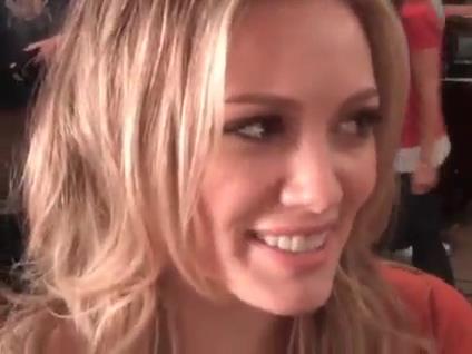 DailyDuff-dot-org_BeautyAndTheBriefcase_BTS00027.jpg DailyDuff-dot-org_BeautyAndTheBriefcase_BTS00027.jpg