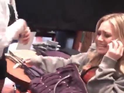 DailyDuff-dot-org_BeautyAndTheBriefcase_BTS00036.jpg DailyDuff-dot-org_BeautyAndTheBriefcase_BTS00036.jpg