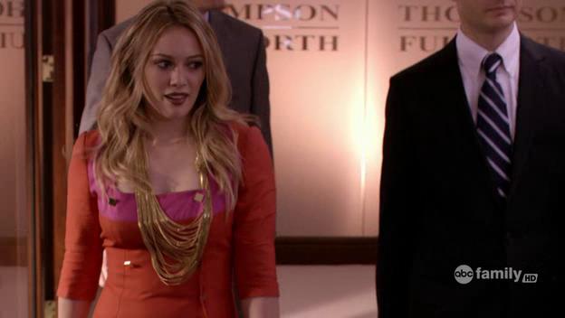 DailyDuff-dot-Org_BeautyAndtheBriefcase_Captures01012.jpg DailyDuff-dot-Org_BeautyAndtheBriefcase_Captures01012.jpg