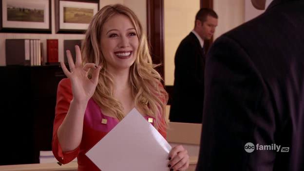 DailyDuff-dot-Org_BeautyAndtheBriefcase_Captures01093.jpg DailyDuff-dot-Org_BeautyAndtheBriefcase_Captures01093.jpg