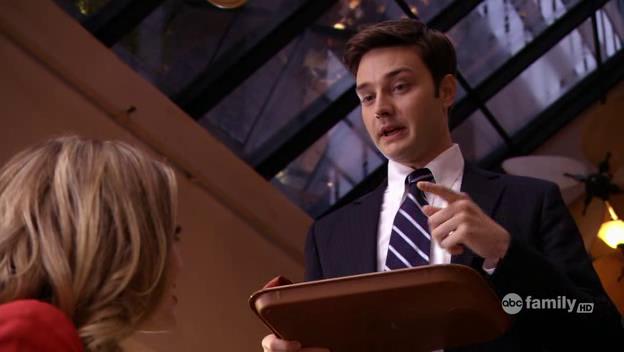 DailyDuff-dot-Org_BeautyAndtheBriefcase_Captures01143.jpg DailyDuff-dot-Org_BeautyAndtheBriefcase_Captures01143.jpg