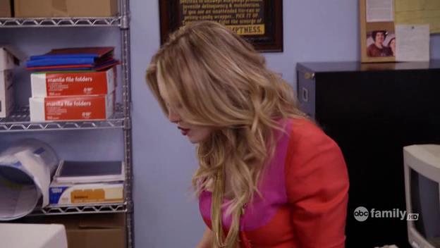 DailyDuff-dot-Org_BeautyAndtheBriefcase_Captures01159.jpg DailyDuff-dot-Org_BeautyAndtheBriefcase_Captures01159.jpg