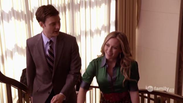 DailyDuff-dot-Org_BeautyAndtheBriefcase_Captures01361.jpg DailyDuff-dot-Org_BeautyAndtheBriefcase_Captures01361.jpg