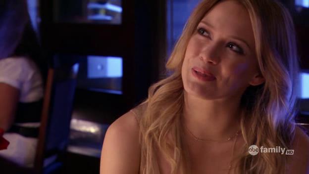 DailyDuff-dot-Org_BeautyAndtheBriefcase_Captures01826.jpg DailyDuff-dot-Org_BeautyAndtheBriefcase_Captures01826.jpg