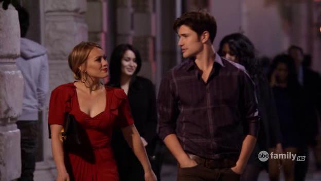 DailyDuff-dot-Org_BeautyAndtheBriefcase_Captures01948.jpg DailyDuff-dot-Org_BeautyAndtheBriefcase_Captures01948.jpg