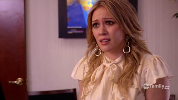 DailyDuff-dot-Org_BeautyAndtheBriefcase_Captures02016.jpg DailyDuff-dot-Org_BeautyAndtheBriefcase_Captures02016.jpg