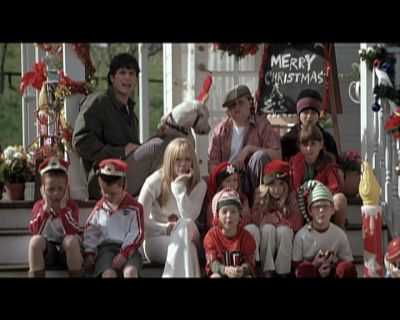 DailyDuff_dot_nl-CheaperByTheDozen-Featurette-CreatingAFictionalFamily0314.jpg