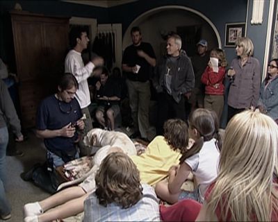 DailyDuff_dot_nl-CheaperByTheDozen-Featurette-CreatingAFictionalFamily0685.jpg