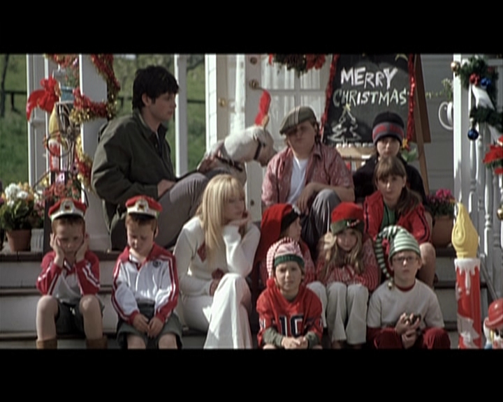 DailyDuff_dot_nl-CheaperByTheDozen-Featurette-Critters0112.jpg DailyDuff_dot_nl-CheaperByTheDozen-Featurette-Critters0112.jpg