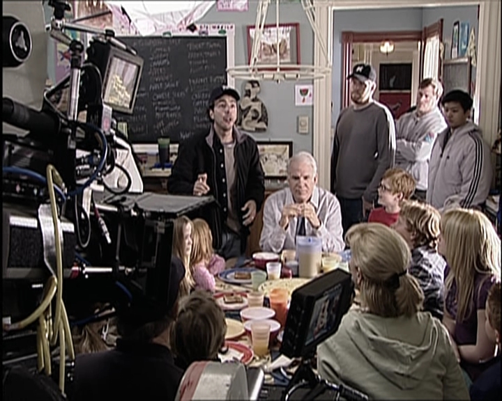 DailyDuff_dot_nl-CheaperByTheDozen-Featurette-FrogsAndEggs0115.jpg
