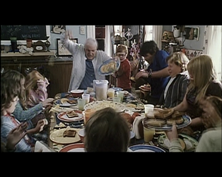 DailyDuff_dot_nl-CheaperByTheDozen-Featurette-FrogsAndEggs0158.jpg DailyDuff_dot_nl-CheaperByTheDozen-Featurette-FrogsAndEggs0158.jpg