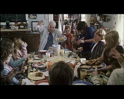 DailyDuff_dot_nl-CheaperByTheDozen-Featurette-FrogsAndEggs0219.jpg