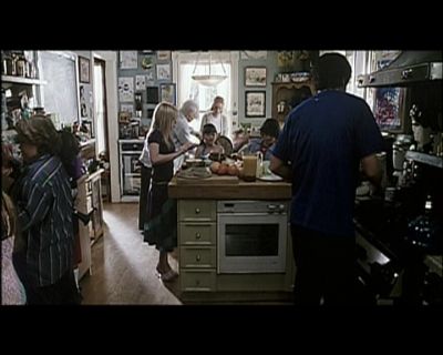 DailyDuff_dot_nl-CheaperByTheDozen-Featurette-FrogsAndEggs0381.jpg