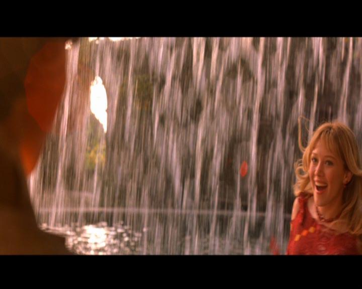 DailyDuff_dot_nl-LizzieMcGuireTheMovie3118.jpg DailyDuff_dot_nl-LizzieMcGuireTheMovie3118.jpg