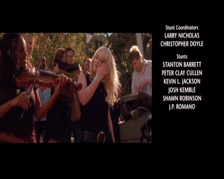 DailyDuff_dot_nl-RaiseYourVoice5615.jpg DailyDuff_dot_nl-RaiseYourVoice5615.jpg